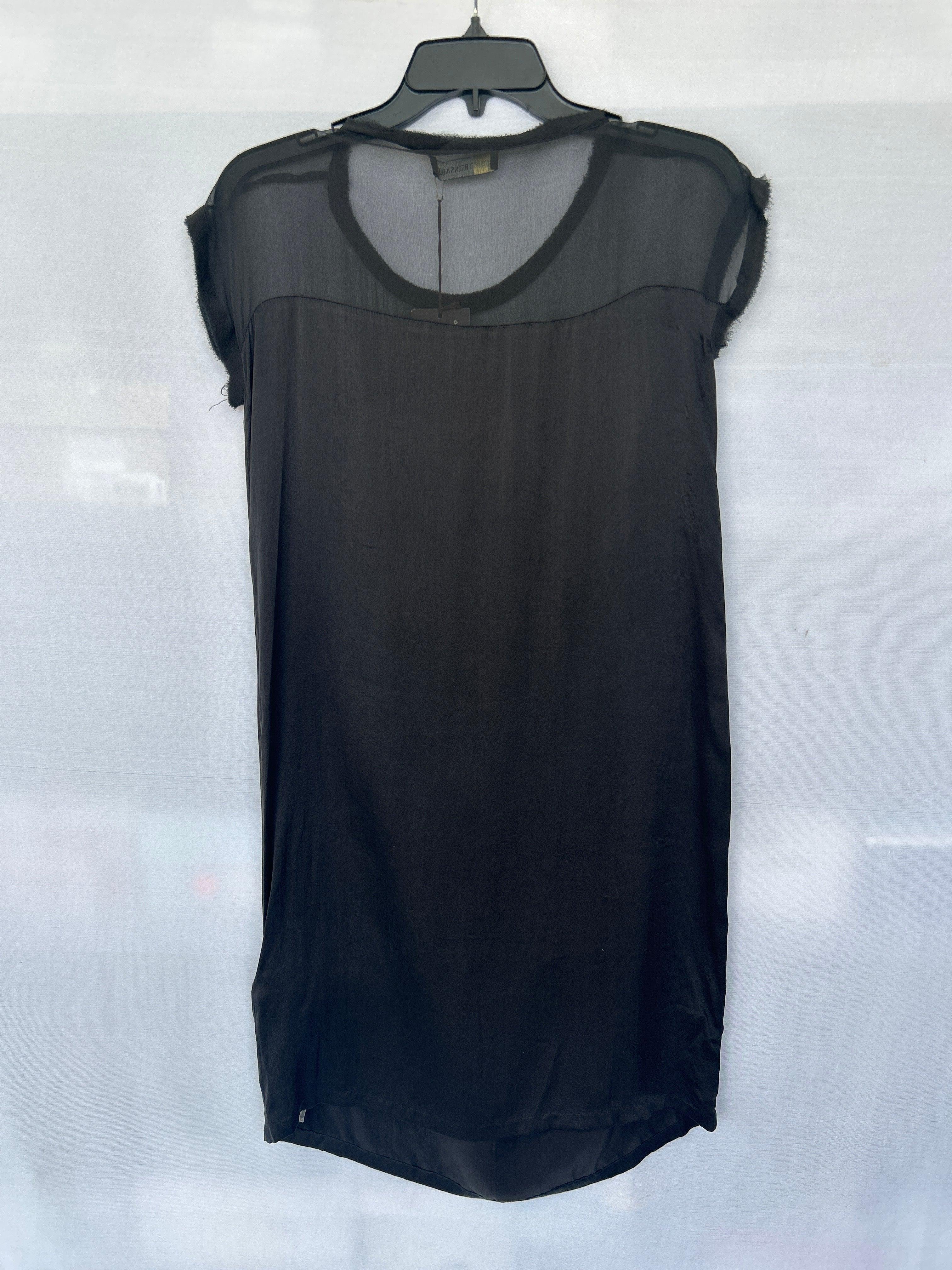 فستان نسائي من Trussardi 661613 باللون الأسود Col-19 مقاس 42