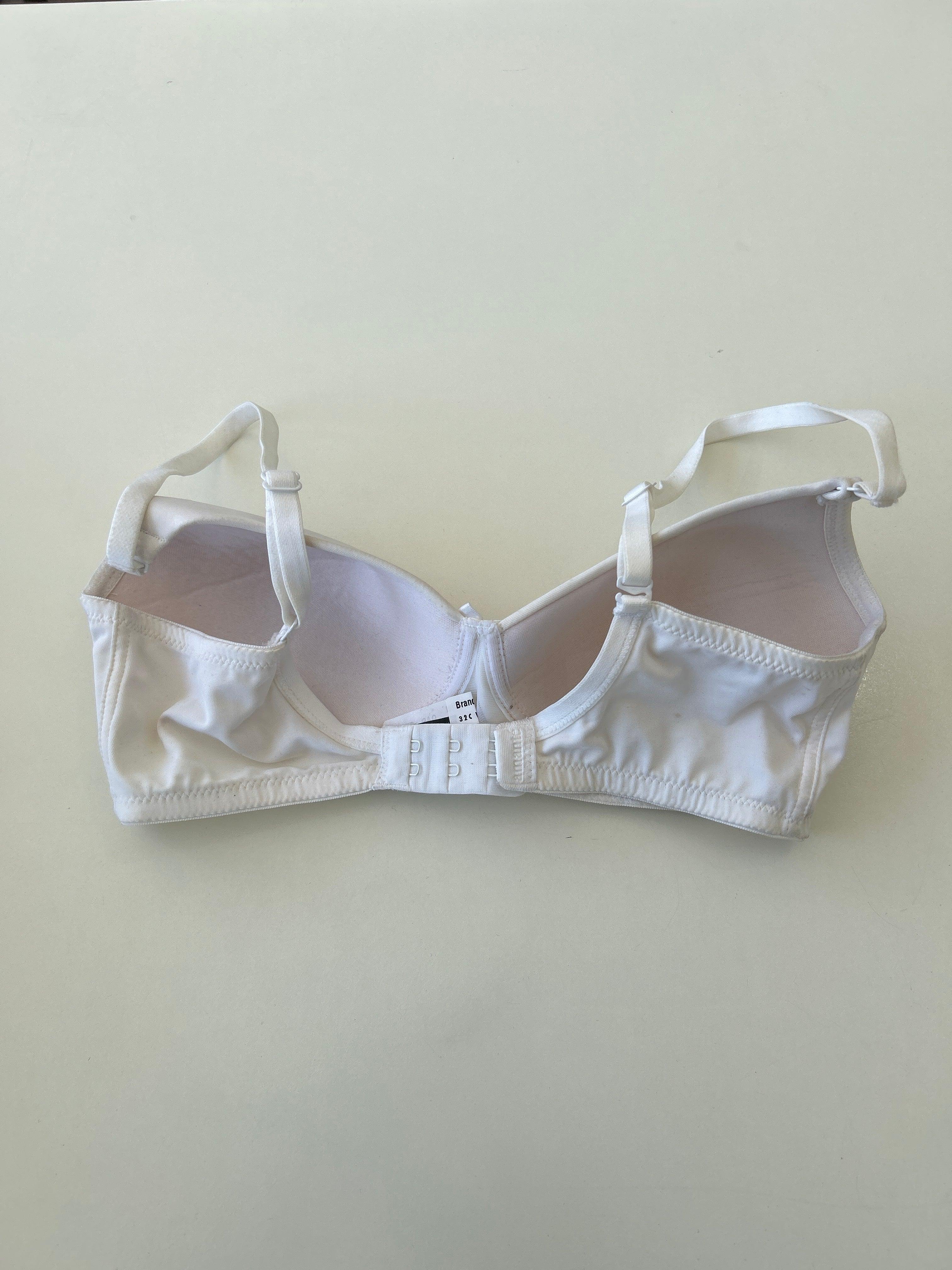 32C White 19 Amante Women Bra