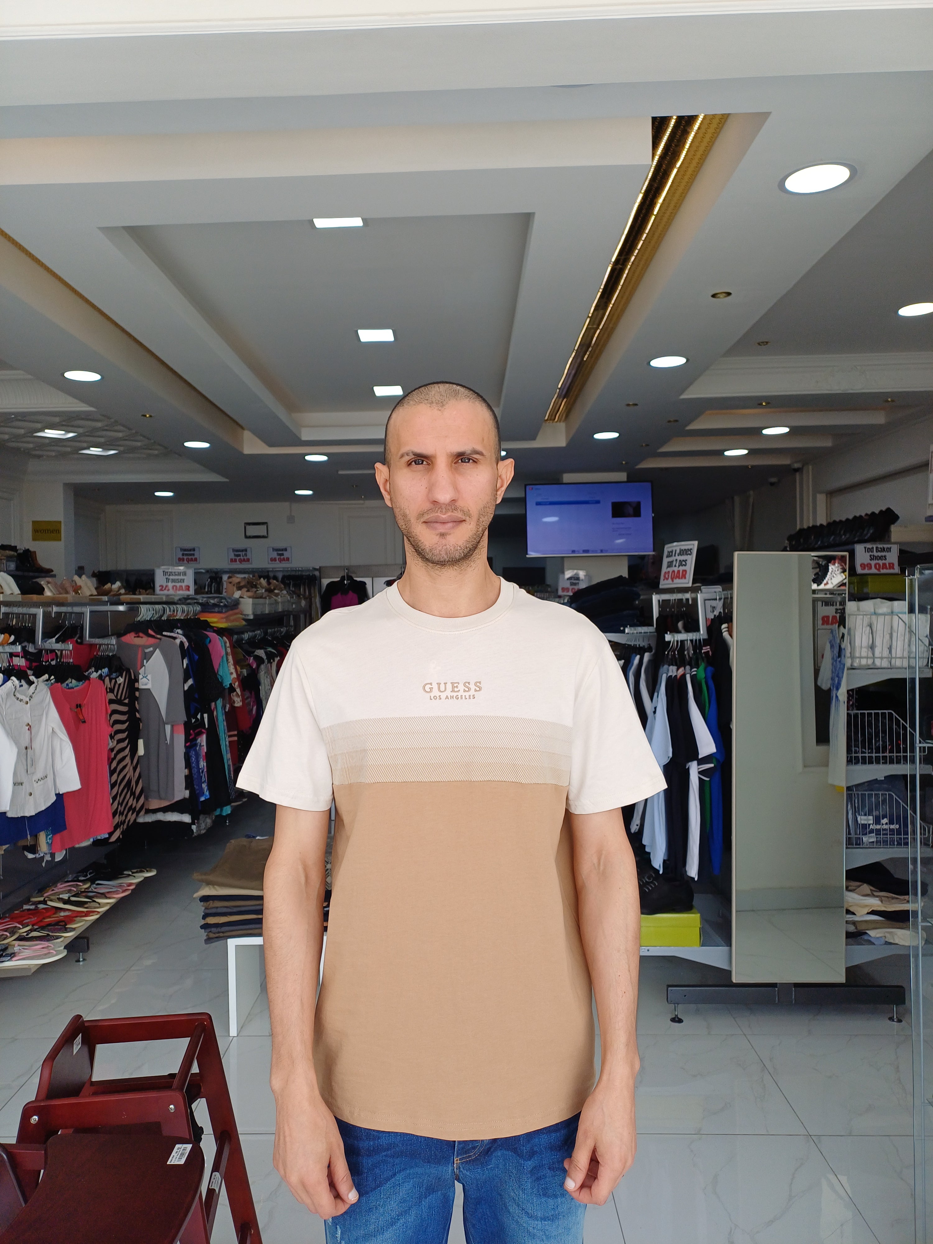 Guess Round Neck T-shirt Biege Brown X20I25