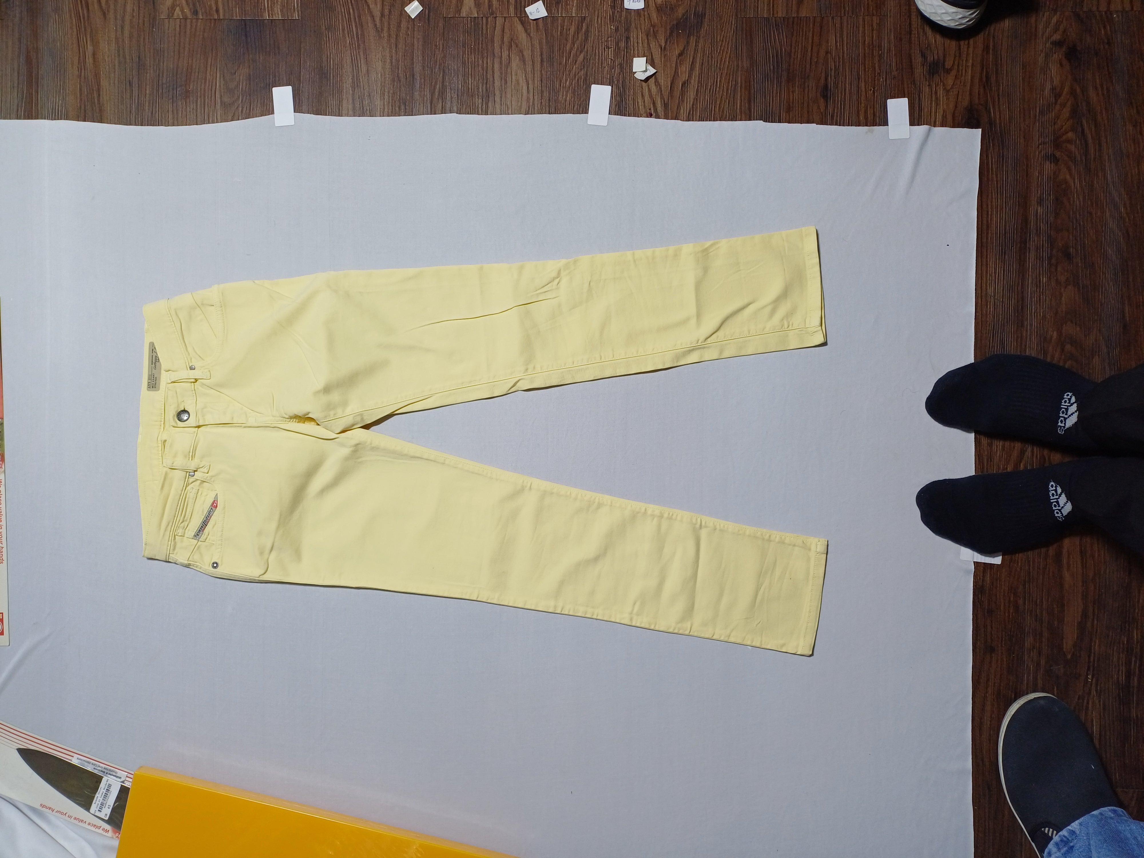 DIESEL YELLOW GIRL JEAN KXAN7