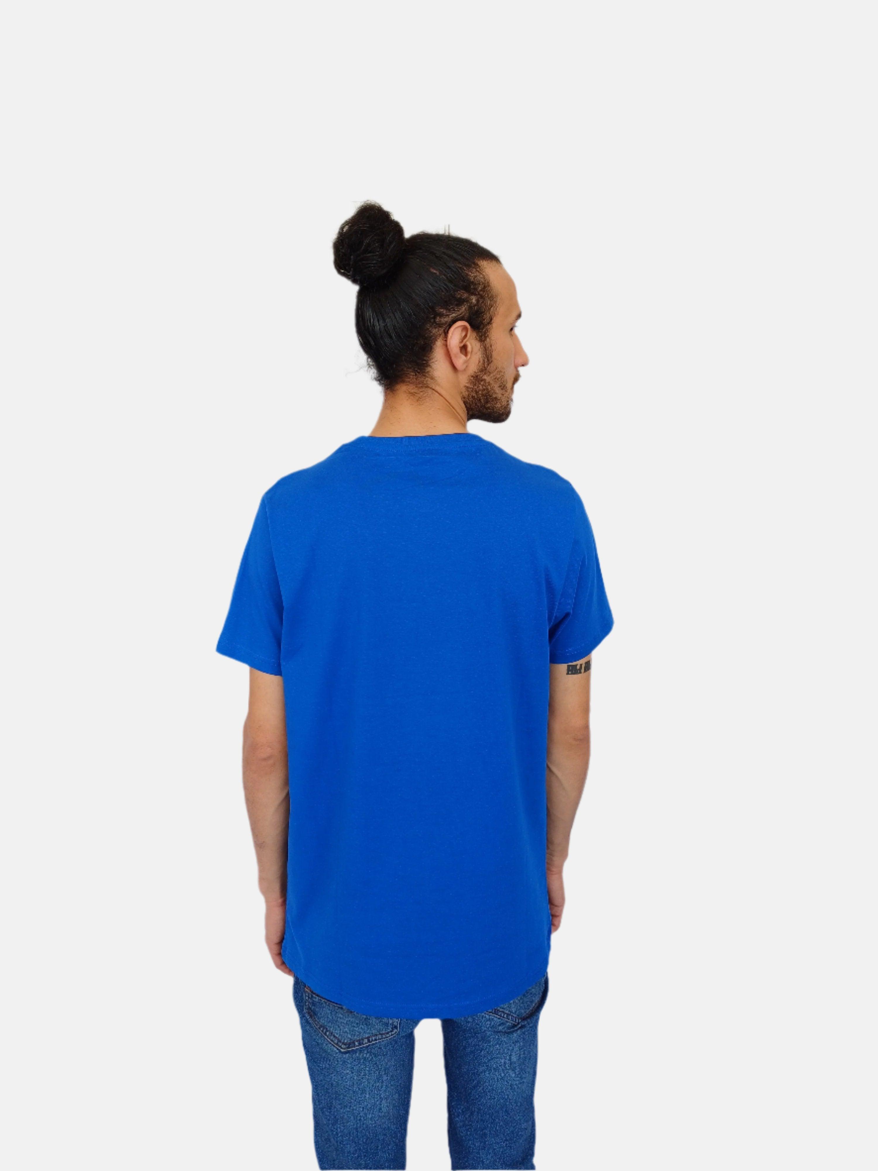 تي شيرت أرماني إكستشينج مطبوع عليه شعار AX باللون الأزرق والأبيض وياقة دائرية