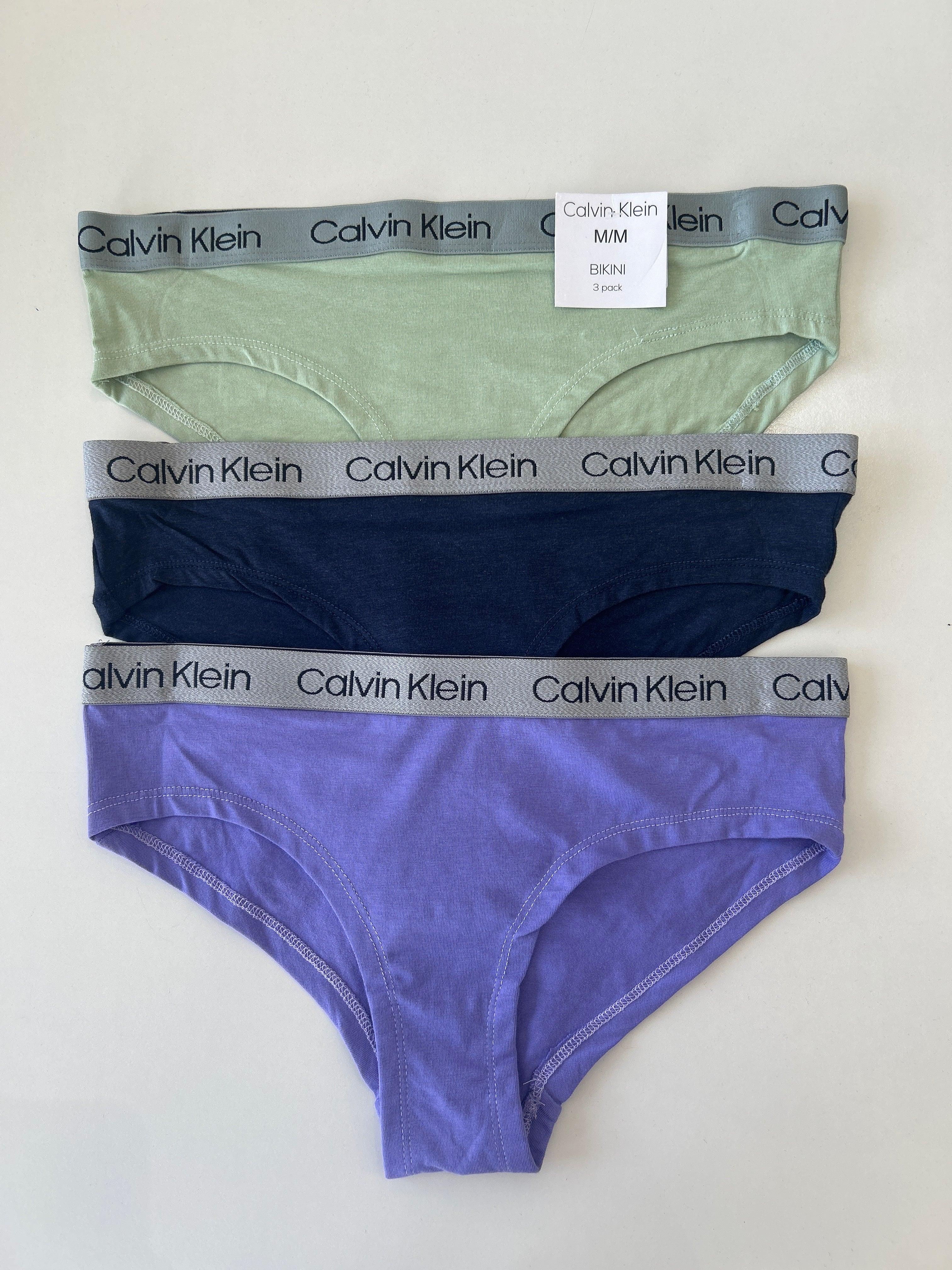 M Calvin Klein مجموعة من 3 قطع بيكيني داخلية