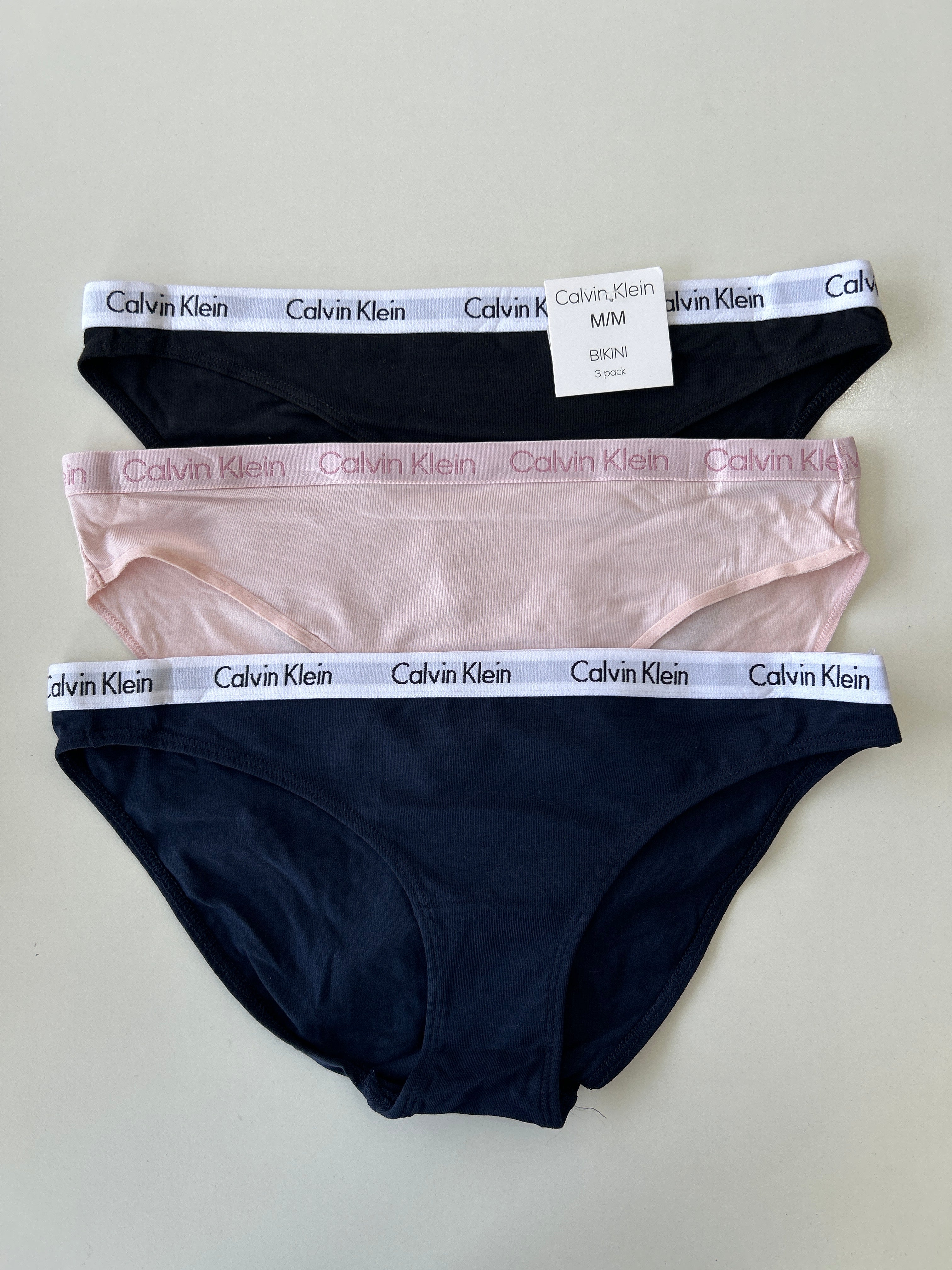 M Calvin Klein مجموعة من 3 قطع بيكيني داخلية