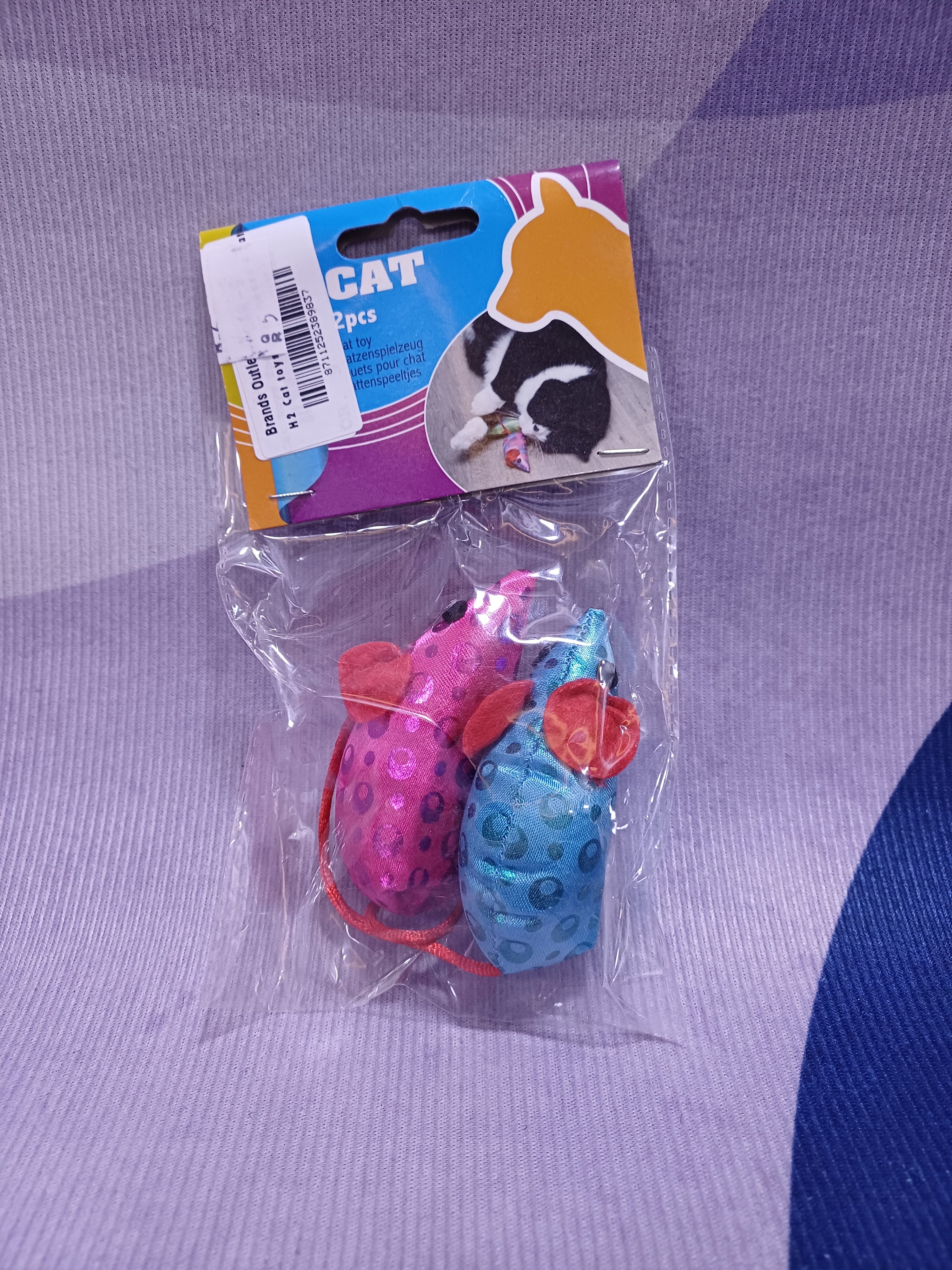 H2 Cat toys 2pcs mouse & catnip